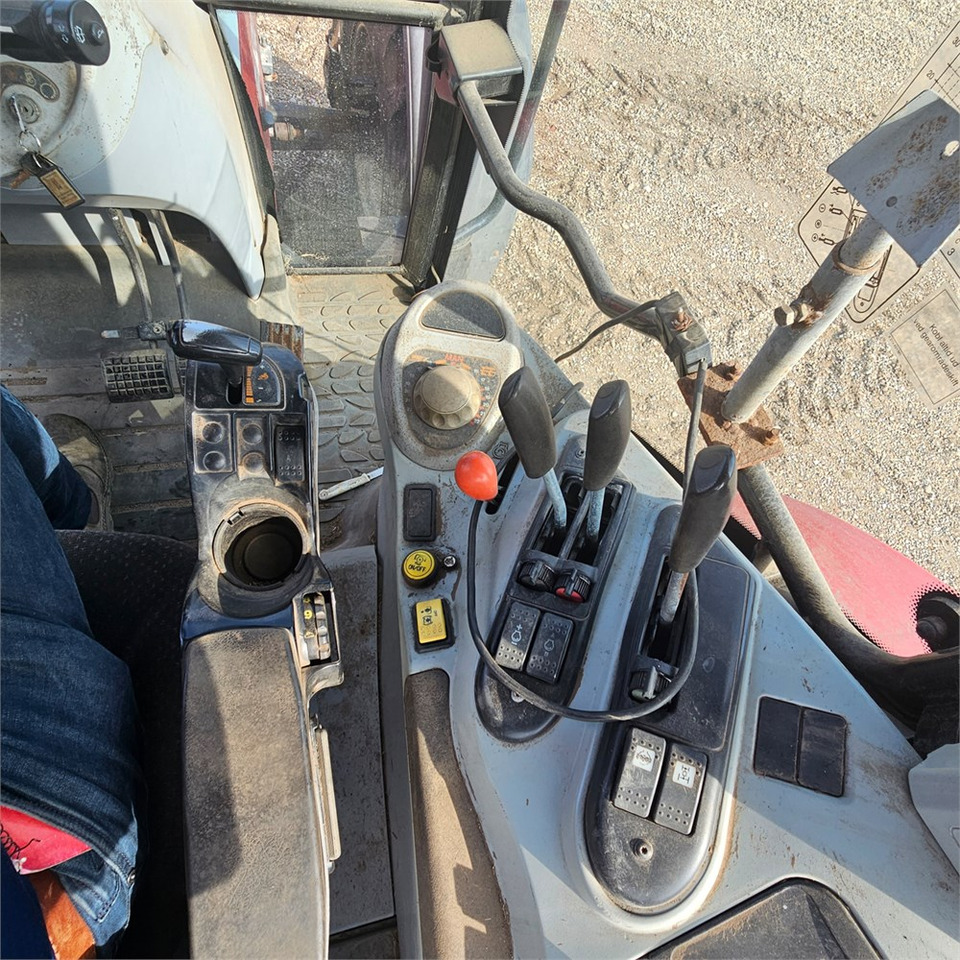 Трактор Massey Ferguson 6480 Dyna-6: фото 10