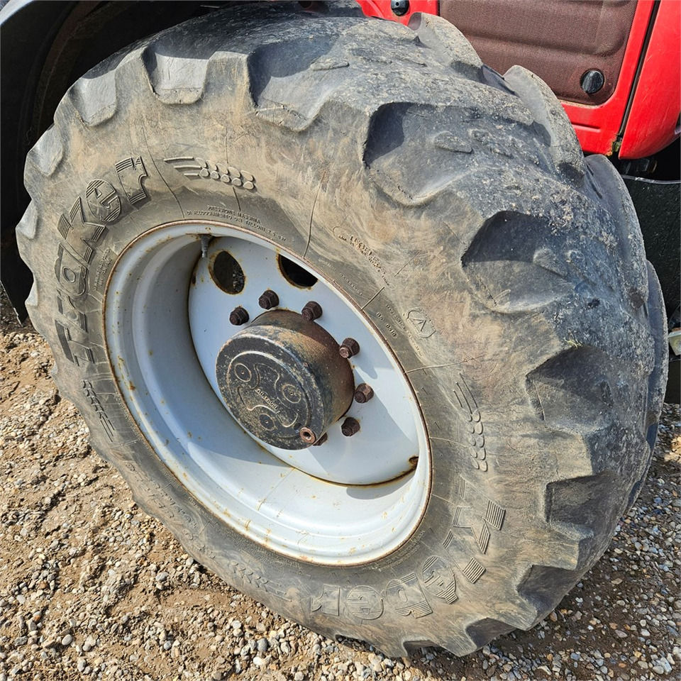 Трактор Massey Ferguson 6480 Dyna-6: фото 44