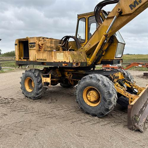 Massey Ferguson W350 C - Колёсный экскаватор: фото 5 Massey Ferguson W350 C - Колёсный экскаватор: фото 5