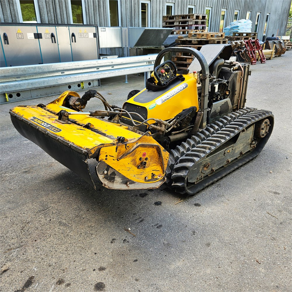 McCONNEL Robocut - Газонокосилка: фото 1 McCONNEL Robocut - Газонокосилка: фото 1