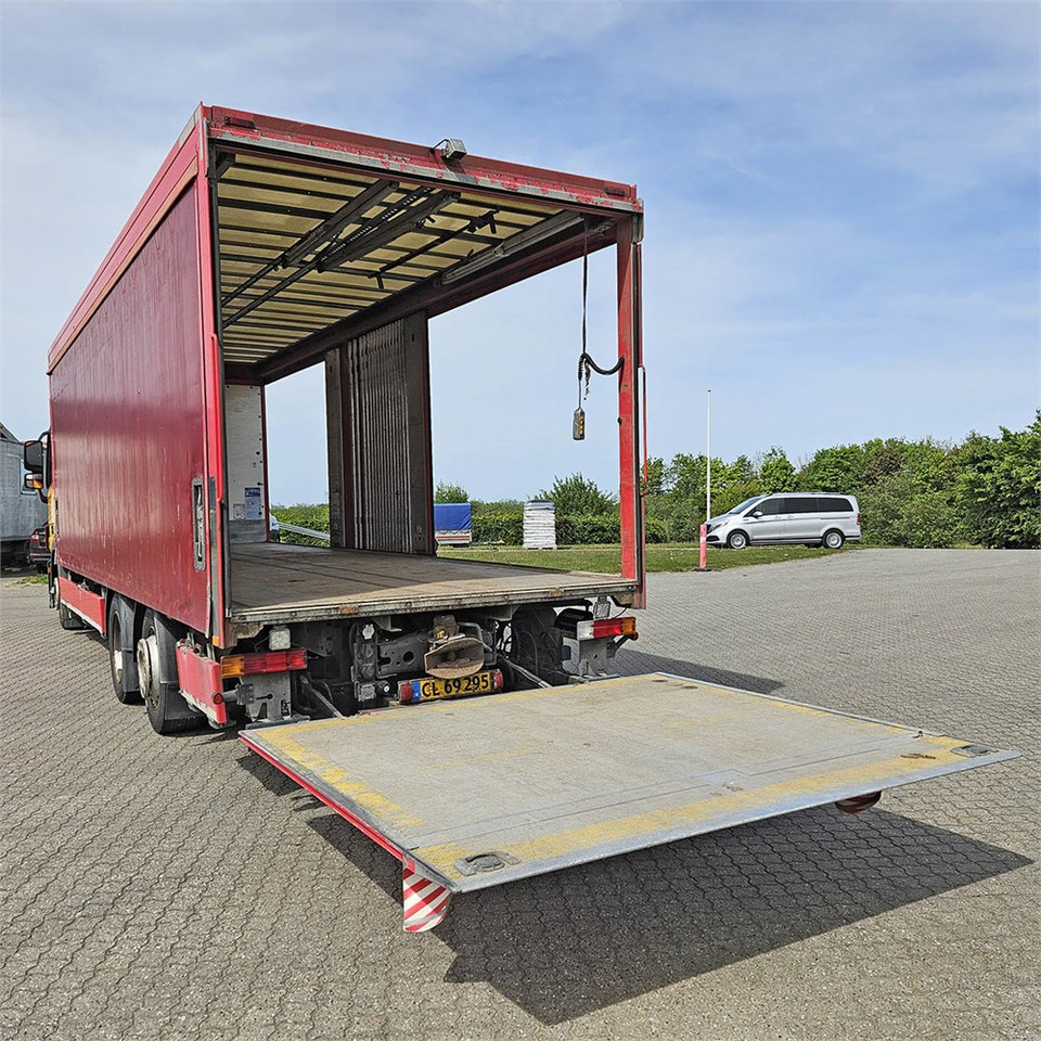 Грузовик с закрытым кузовом Mercedes Actros 2541: фото 11