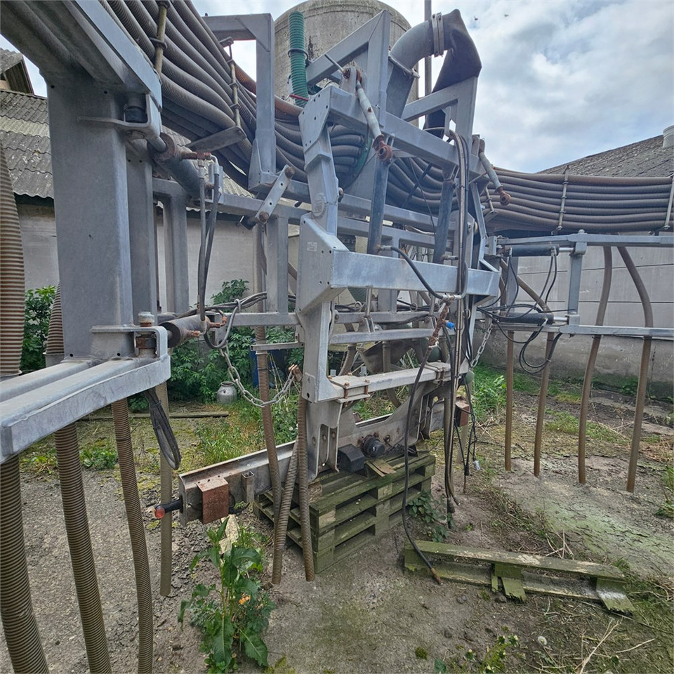 Samson SB24 - Техника для внесения удобрений: фото 5 Samson SB24 - Техника для внесения удобрений: фото 5