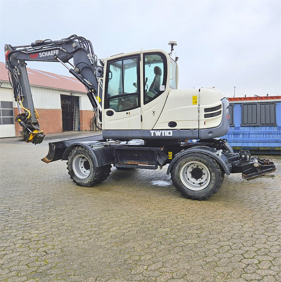 Schaeff-Terex TW110 - Колёсный экскаватор: фото 2 Schaeff-Terex TW110 - Колёсный экскаватор: фото 2