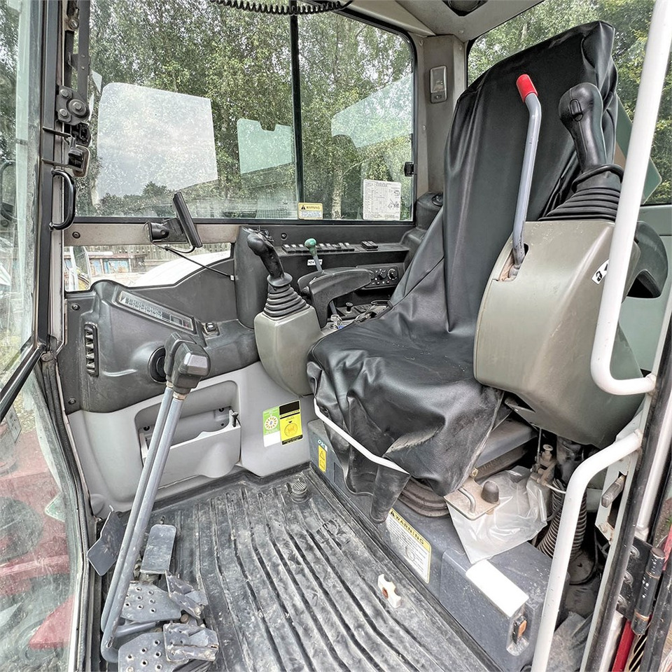 Мини-экскаватор Takeuchi TB290: фото 15