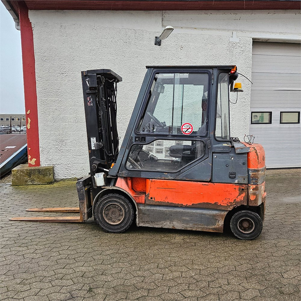 Вилочный погрузчик Toyota 7FBMF30: фото 6