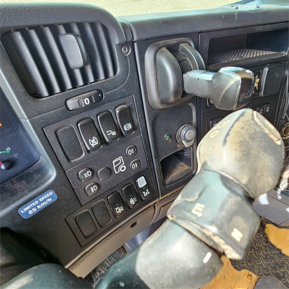 Тягач Scania R470 LA 6x2/4: фото 18 Тягач Scania R470 LA 6x2/4: фото 18