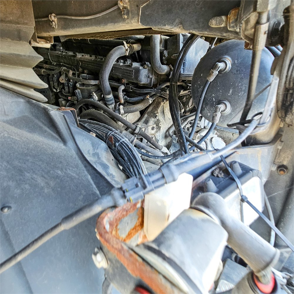 Тягач Scania R470 LA 6x2/4: фото 25 Тягач Scania R470 LA 6x2/4: фото 25