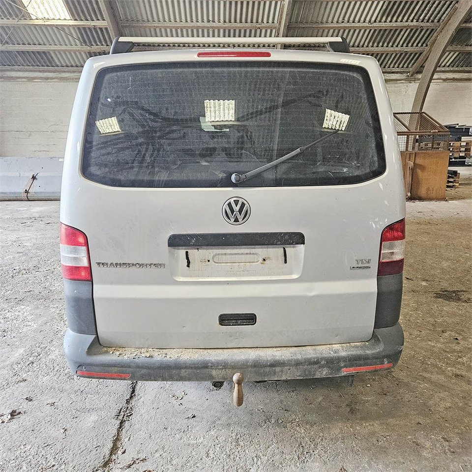 VW Transporter 2,0 Tdi - Легковой фургон: фото 4 VW Transporter 2,0 Tdi - Легковой фургон: фото 4