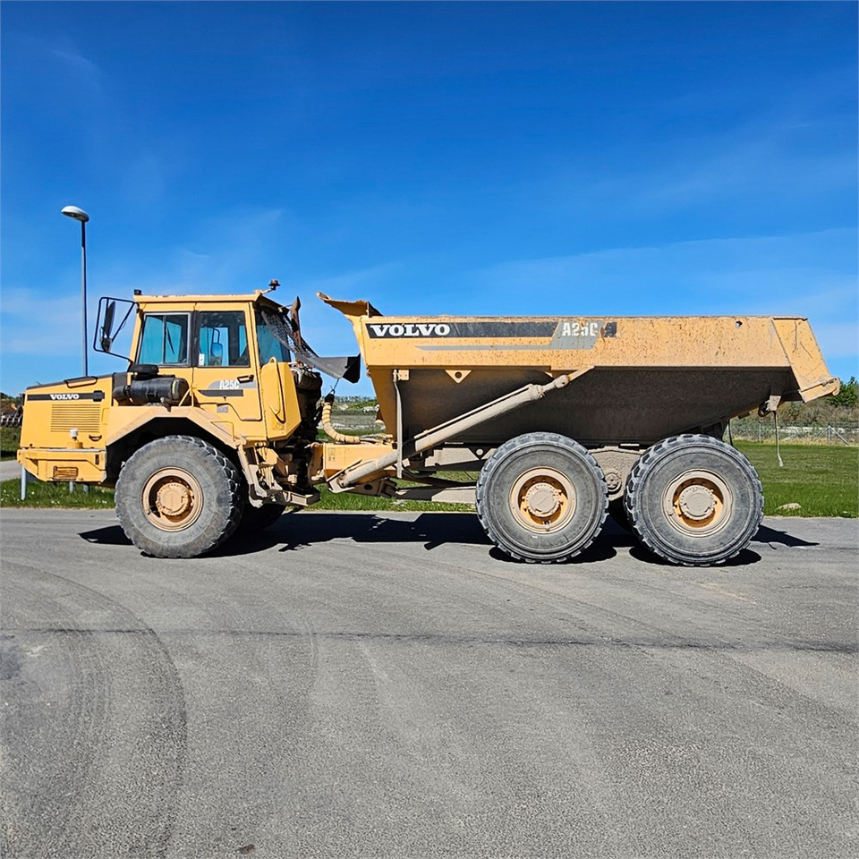 Volvo A25 C - Сочленённый самосвал: фото 3 Volvo A25 C - Сочленённый самосвал: фото 3
