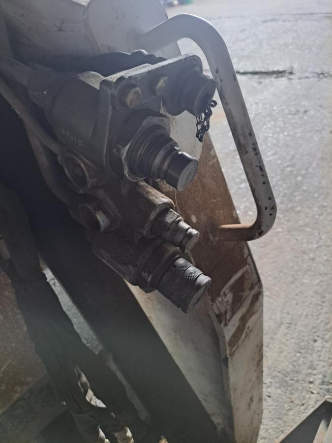 Bobcat T 450 - Гусеничный погрузчик: фото 4 Bobcat T 450 - Гусеничный погрузчик: фото 4