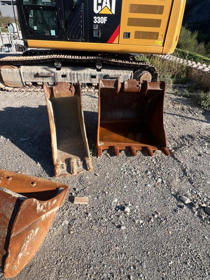 KATO HD 514MR-7 - Гусеничный экскаватор: фото 5 KATO HD 514MR-7 - Гусеничный экскаватор: фото 5