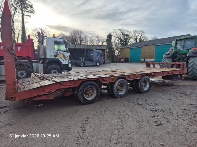 RECORD RPE 24 - Низкорамный прицеп: фото 2 RECORD RPE 24 - Низкорамный прицеп: фото 2