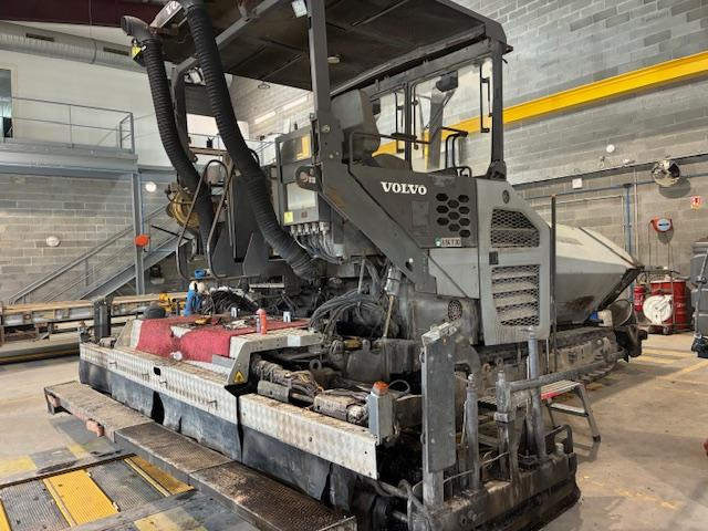 Volvo P6820C - Асфальтоукладчик: фото 3 Volvo P6820C - Асфальтоукладчик: фото 3