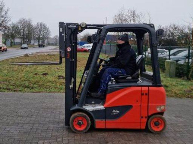 Linde E16PH - Электропогрузчик: фото 2 Linde E16PH - Электропогрузчик: фото 2