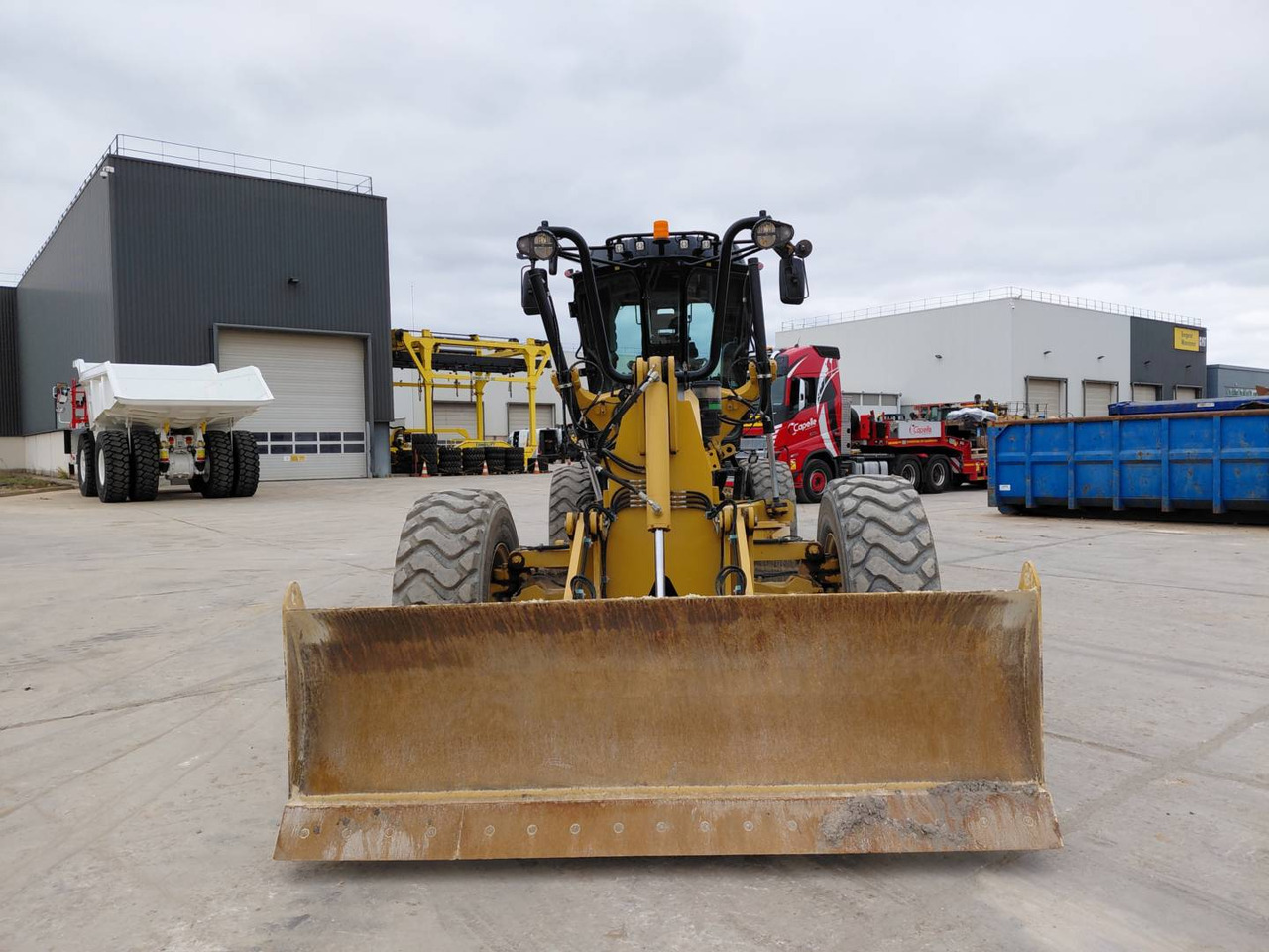 CAT 120 - Грейдер: фото 3 CAT 120 - Грейдер: фото 3