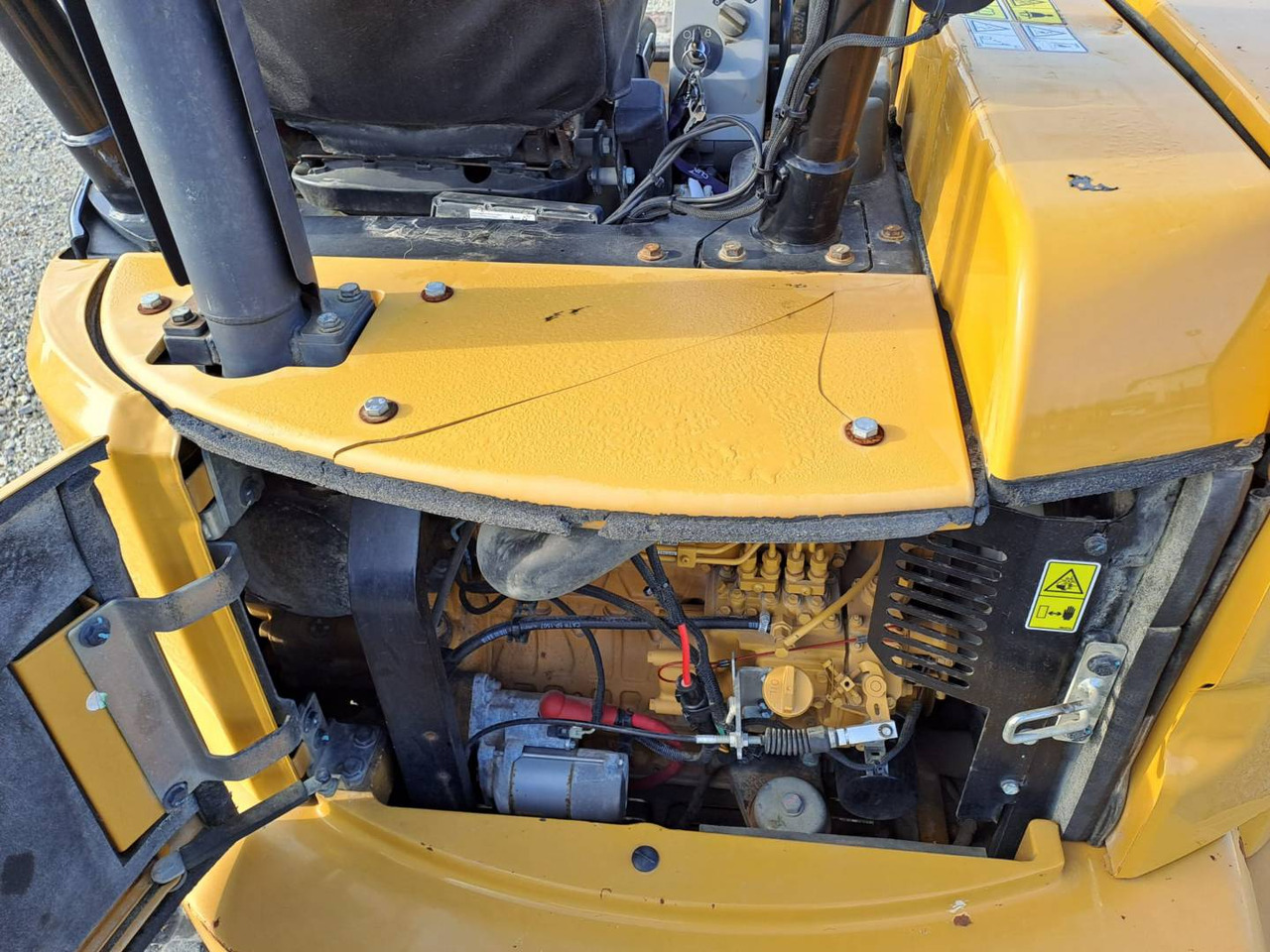 Гусеничный экскаватор CAT 305E2: фото 10