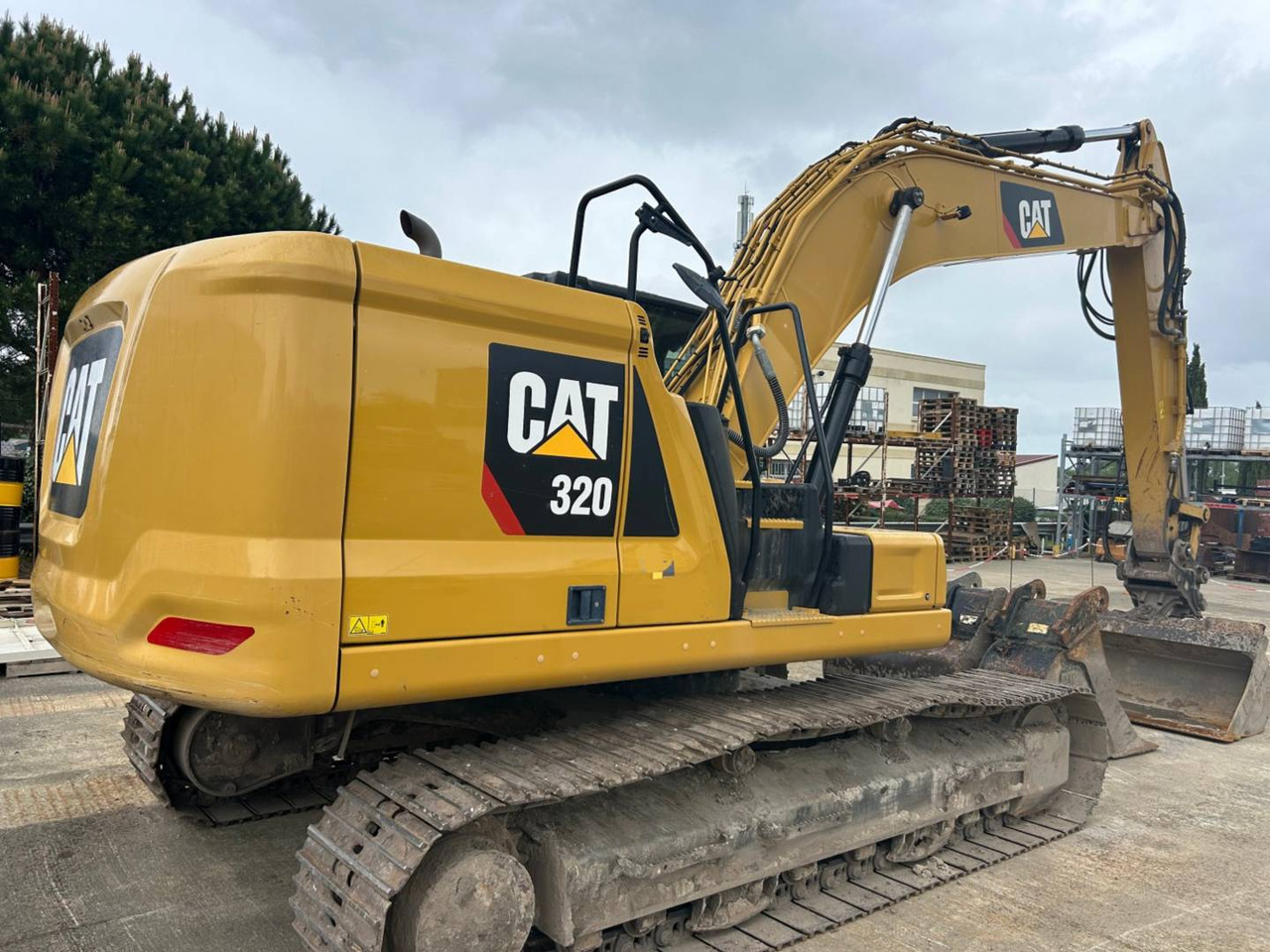 CAT 320 - Гусеничный экскаватор: фото 4 CAT 320 - Гусеничный экскаватор: фото 4