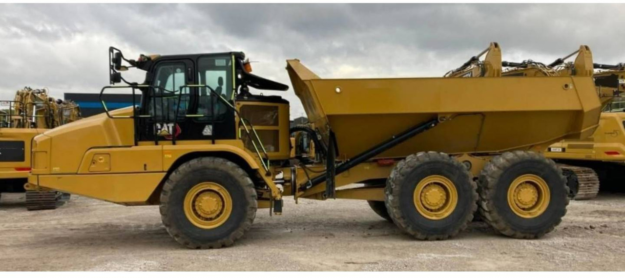 CAT 730 - Сочленённый самосвал: фото 4 CAT 730 - Сочленённый самосвал: фото 4