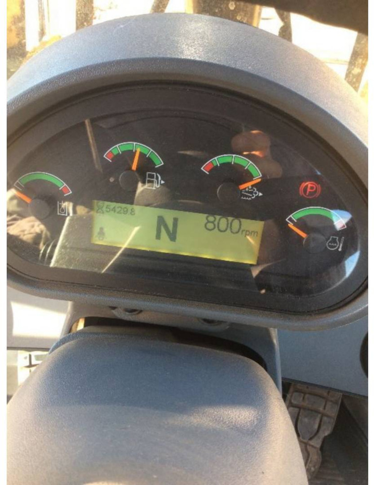 CAT 938M - Колёсный погрузчик: фото 3 CAT 938M - Колёсный погрузчик: фото 3