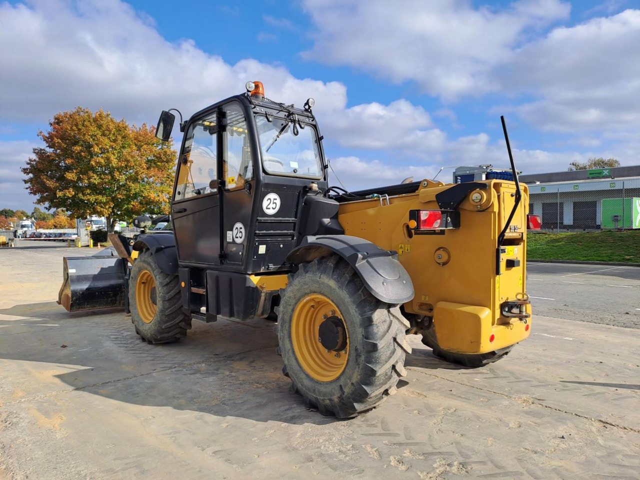 CAT TH314D - Телескопический погрузчик: фото 4 CAT TH314D - Телескопический погрузчик: фото 4