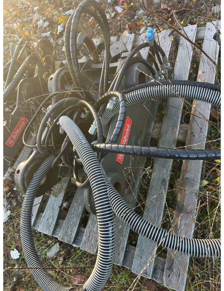 OILQUICK DEUTSCHLAND GMBH OQ60-5/OILQUICK/ATTACHE HYDR - Сцепное устройство: фото 1 OILQUICK DEUTSCHLAND GMBH OQ60-5/OILQUICK/ATTACHE HYDR - Сцепное устройство: фото 1