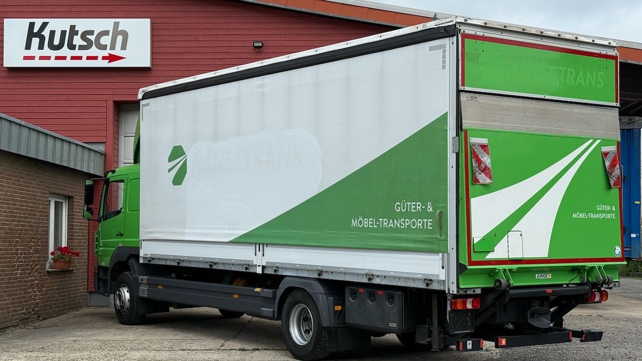 Mercedes-Benz Atego 1624L Pritsche/Plane, Ladebordwand - Тентованный грузовик: фото 5 Mercedes-Benz Atego 1624L Pritsche/Plane, Ladebordwand - Тентованный грузовик: фото 5