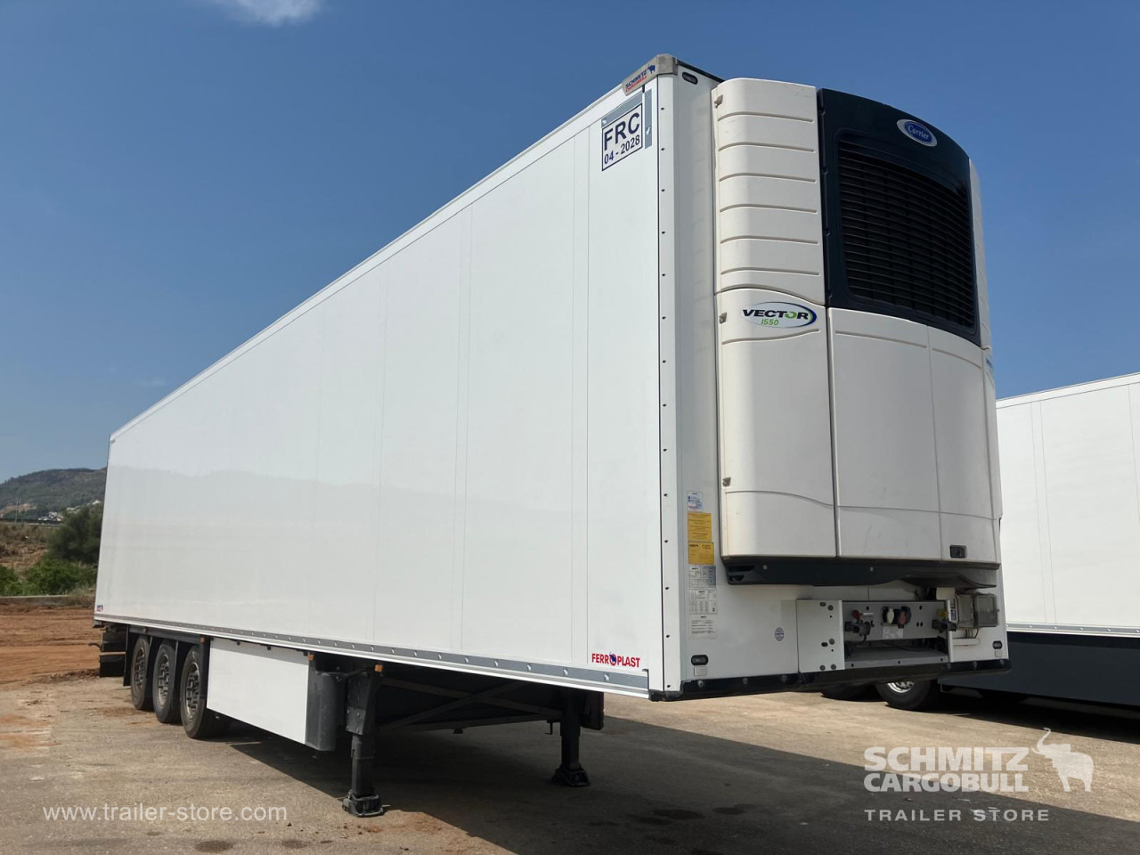 SCHMITZ Semiremolque Frigo Standard Double deck - Изотермический полуприцеп: фото 1 SCHMITZ Semiremolque Frigo Standard Double deck - Изотермический полуприцеп: фото 1