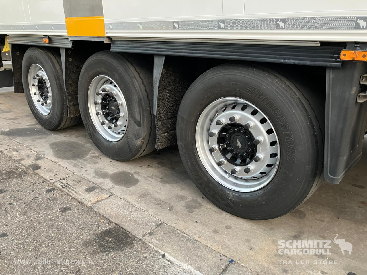 SCHMITZ Semiremolque Frigo Standard - Изотермический полуприцеп: фото 3 SCHMITZ Semiremolque Frigo Standard - Изотермический полуприцеп: фото 3