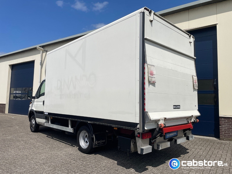 Iveco 40C 40C12 EURO 3 4x2 Bakwagen Euro 3 - Bouwjaar 2003 - APK tot 10-05-2026 -Handgeschakelde versnellingsbak - Фургон с закрытым кузовом: фото 5 Iveco 40C 40C12 EURO 3 4x2 Bakwagen Euro 3 - Bouwjaar 2003 - APK tot 10-05-2026 -Handgeschakelde versnellingsbak - Фургон с закрытым кузовом: фото 5