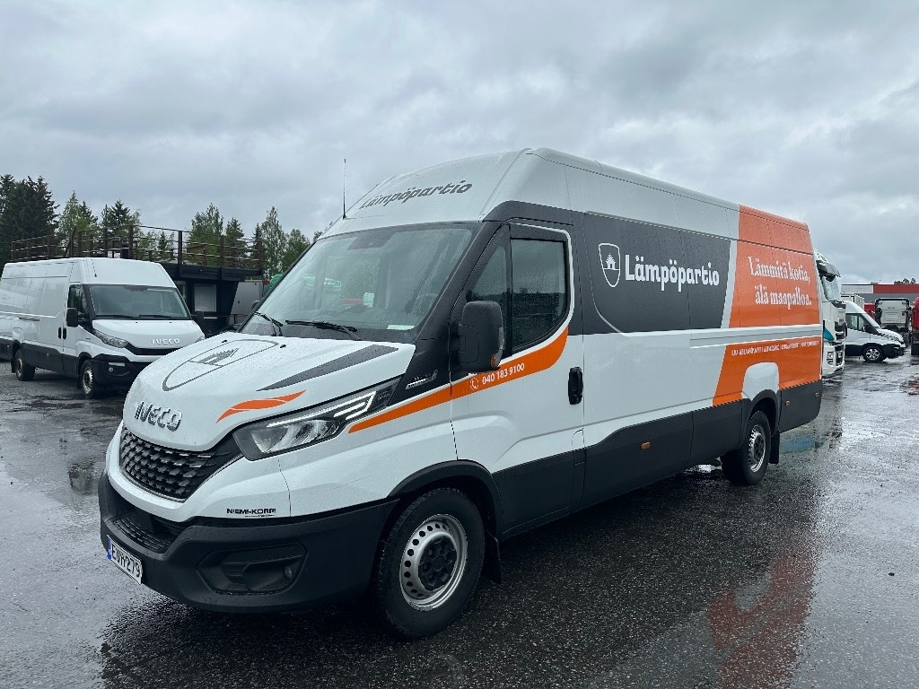 Iveco Daily 35S16 - Цельнометаллический фургон: фото 1 Iveco Daily 35S16 - Цельнометаллический фургон: фото 1