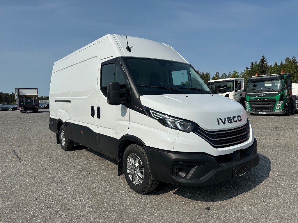 Iveco Daily 35S18A8 12m3 - Цельнометаллический фургон: фото 3 Iveco Daily 35S18A8 12m3 - Цельнометаллический фургон: фото 3