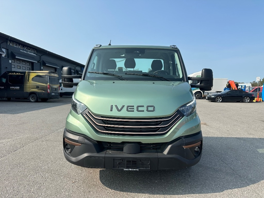 Iveco Daily 35S18A8 alusta - Цельнометаллический фургон: фото 2 Iveco Daily 35S18A8 alusta - Цельнометаллический фургон: фото 2