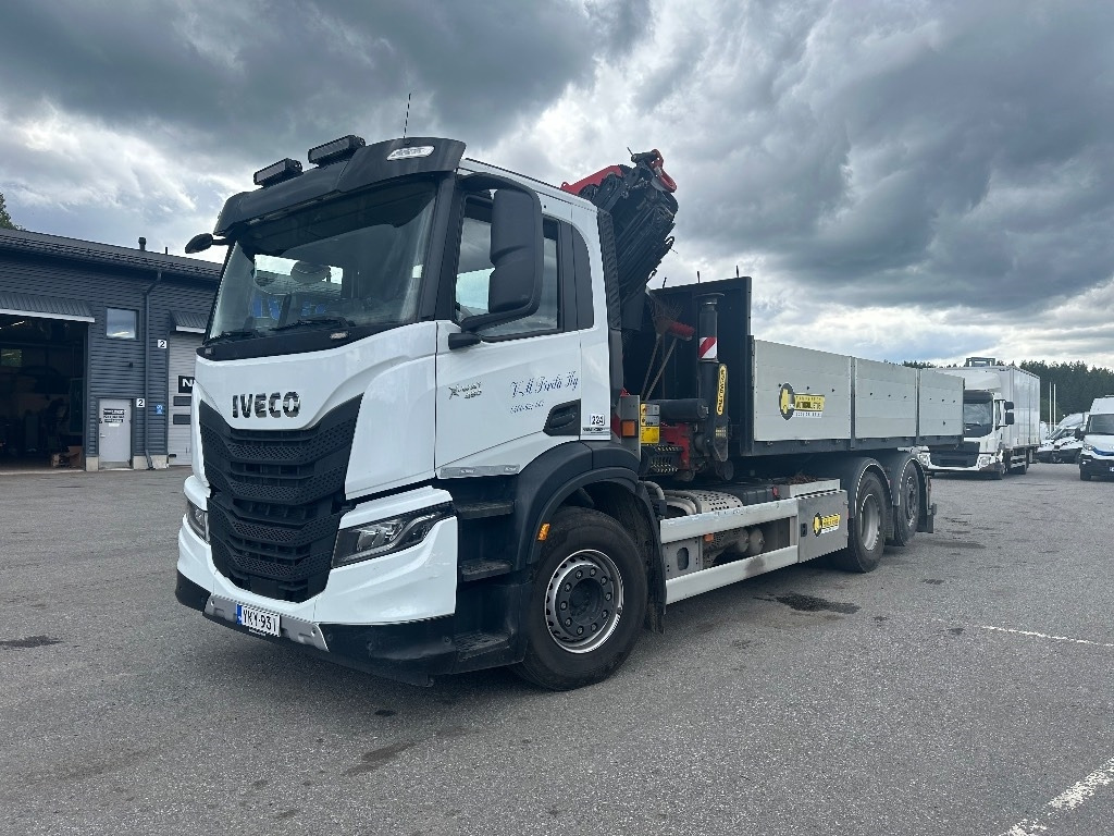 Автоманипулятор Iveco S-Way AD 260S48: фото 7 Автоманипулятор Iveco S-Way AD 260S48: фото 7