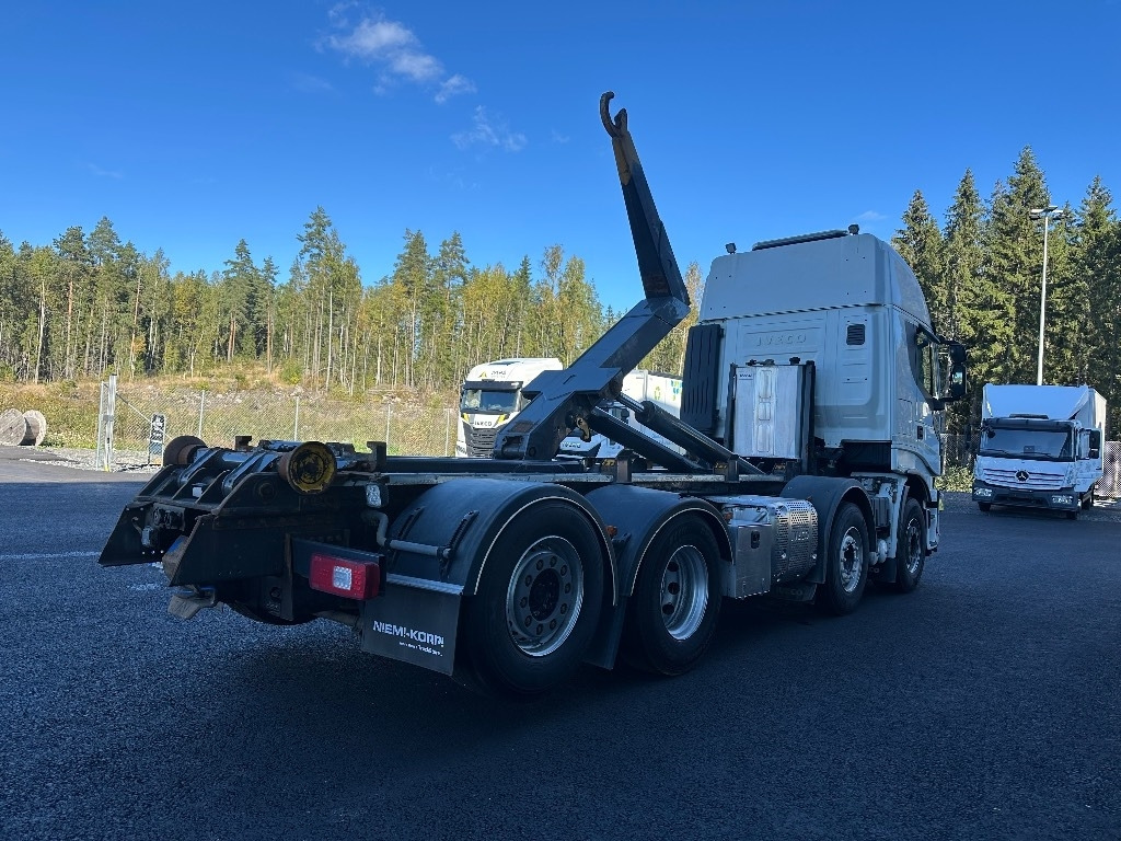 Iveco X-Way AS35S560 8x2 - Крюковой мультилифт: фото 4 Iveco X-Way AS35S560 8x2 - Крюковой мультилифт: фото 4