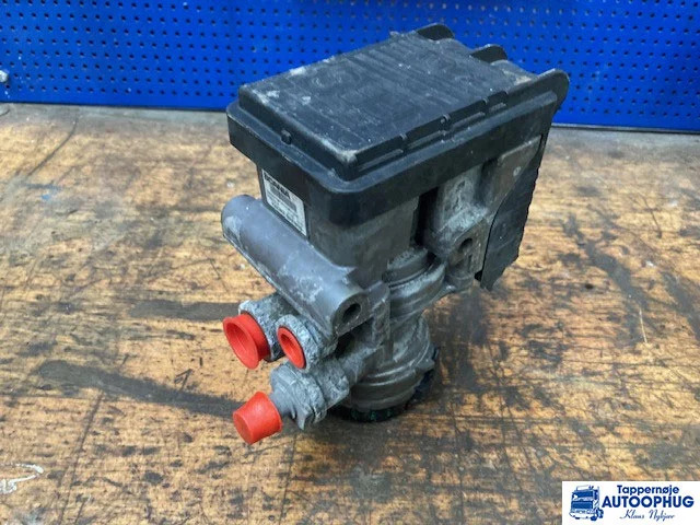 Scania EBS module – Scania 2653379 - Электрическая система для Грузовиков: фото 2 Scania EBS module – Scania 2653379 - Электрическая система для Грузовиков: фото 2