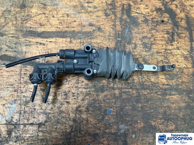 Scania Leveling valve – Scania 2454421 - Подвеска для Грузовиков: фото 1 Scania Leveling valve – Scania 2454421 - Подвеска для Грузовиков: фото 1