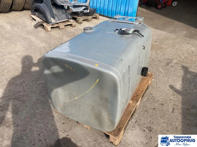 Scania fuel tank 610 liter Scania 2132702 - Топливный бак для Грузовиков: фото 2 Scania fuel tank 610 liter Scania 2132702 - Топливный бак для Грузовиков: фото 2