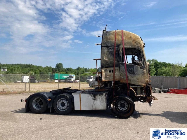 Volvo FH460 6X2 - Тягач: фото 2 Volvo FH460 6X2 - Тягач: фото 2