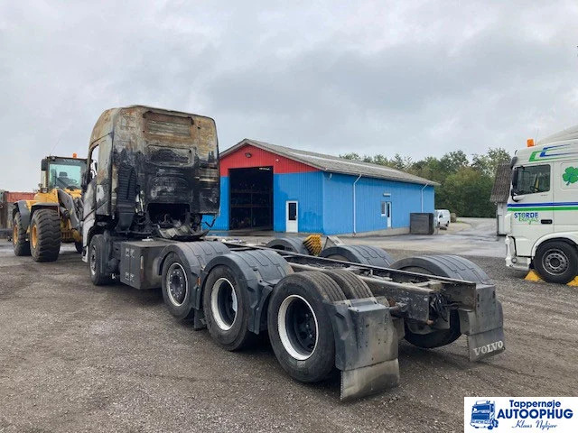 Грузовик-шасси Volvo FH500 TC 8X2: фото 7