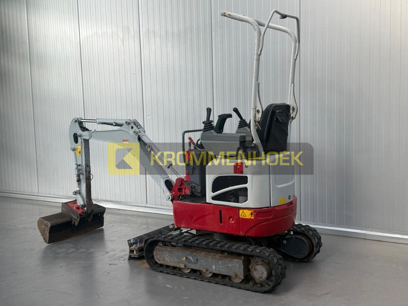 Takeuchi TB 210 R - Мини-экскаватор: фото 3 Takeuchi TB 210 R - Мини-экскаватор: фото 3