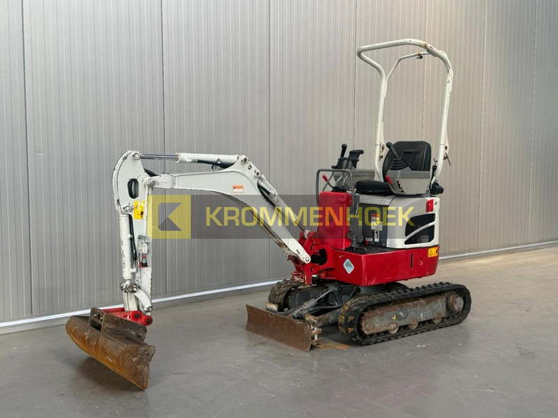 Takeuchi TB 210 R - Мини-экскаватор: фото 2 Takeuchi TB 210 R - Мини-экскаватор: фото 2