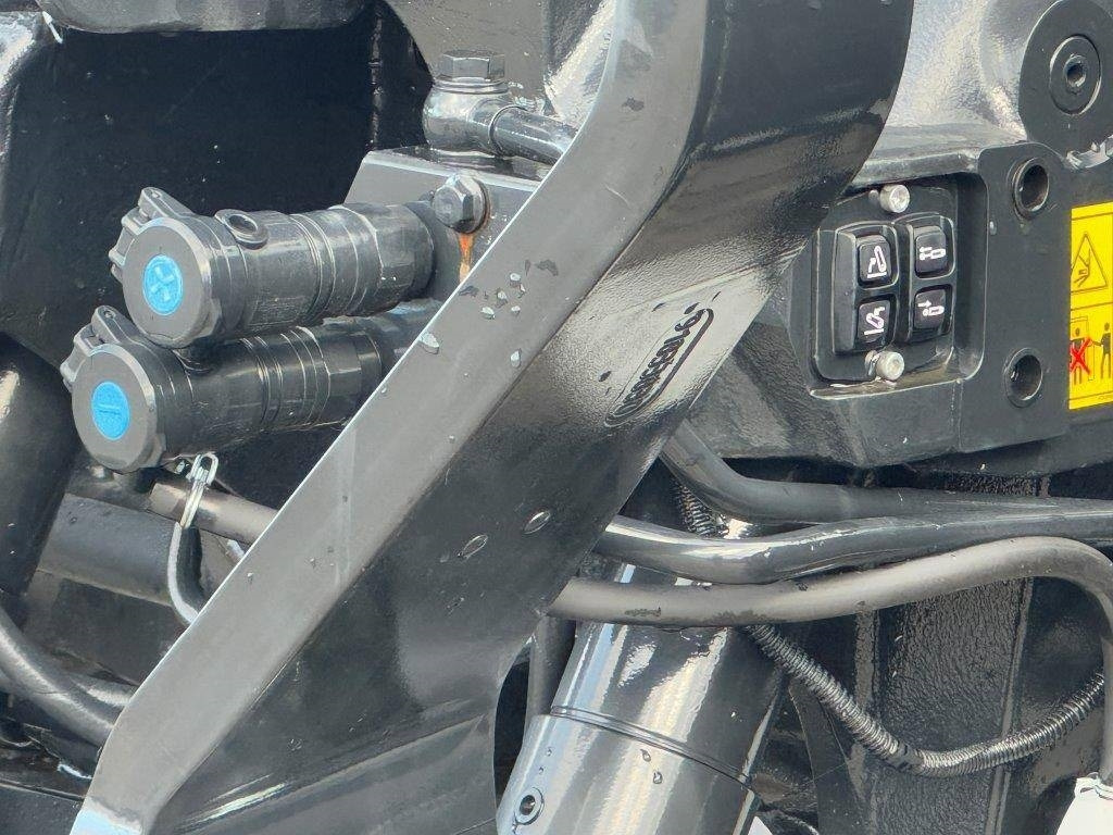 New Holland T 6.180-Dynamic Command, frontlinkage, Stage V!  - Трактор: фото 5 New Holland T 6.180-Dynamic Command, frontlinkage, Stage V!  - Трактор: фото 5