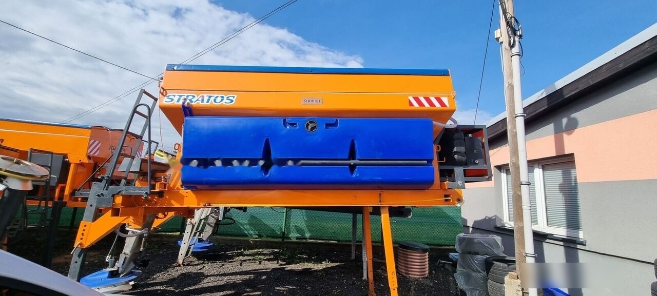 Schmidt odnowiona 2021 - Разбрасыватель песка/ Соли для Коммунальной и специальной техники: фото 2 Schmidt odnowiona 2021 - Разбрасыватель песка/ Соли для Коммунальной и специальной техники: фото 2