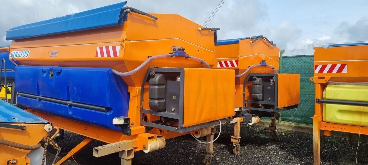 Schmidt odnowiona 2021 - Разбрасыватель песка/ Соли для Коммунальной и специальной техники: фото 1 Schmidt odnowiona 2021 - Разбрасыватель песка/ Соли для Коммунальной и специальной техники: фото 1