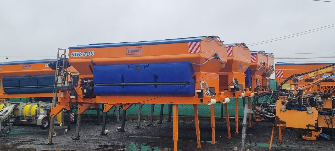 Schmidt odnowiona 2025 - Разбрасыватель песка/ Соли для Коммунальной и специальной техники: фото 2 Schmidt odnowiona 2025 - Разбрасыватель песка/ Соли для Коммунальной и специальной техники: фото 2