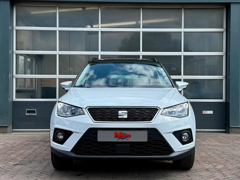 SEAT Arona 1.0 TSI Style Business Intense Carplay Dealeronderhouden Cruise Clima Navi Camera - Внедорожник: фото 2 SEAT Arona 1.0 TSI Style Business Intense Carplay Dealeronderhouden Cruise Clima Navi Camera - Внедорожник: фото 2