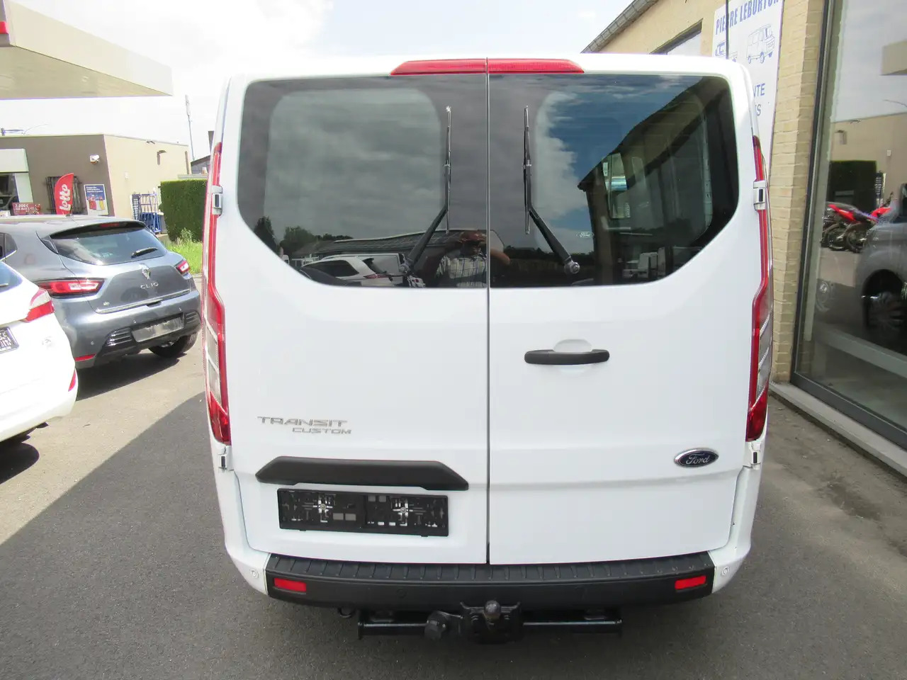 Ford Transit Custom L2, navi, cruis, clim 2PL 13900€+tva/btw - Легковой фургон: фото 4 Ford Transit Custom L2, navi, cruis, clim 2PL 13900€+tva/btw - Легковой фургон: фото 4