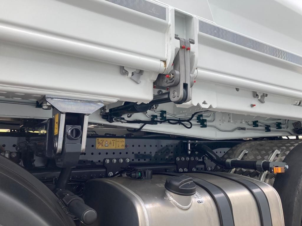 DAF XD 450 FAD 8x4 Meiller Trigenius Bordmatik  в лизинг DAF XD 450 FAD 8x4 Meiller Trigenius Bordmatik: фото 8