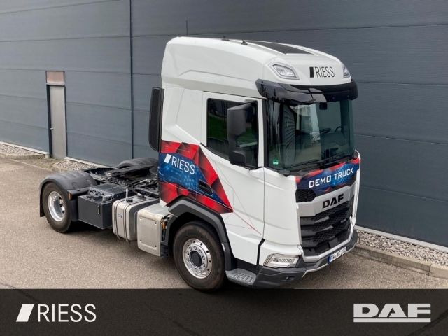 DAF XF 530 FT PXP Alcoa LED Intarder Hydraulik 4x4 DAF XF 530 FT PXP Hydraulik Alcoa LED Intarder 4x4 - Тягач: фото 4 DAF XF 530 FT PXP Alcoa LED Intarder Hydraulik 4x4 DAF XF 530 FT PXP Hydraulik Alcoa LED Intarder 4x4 - Тягач: фото 4