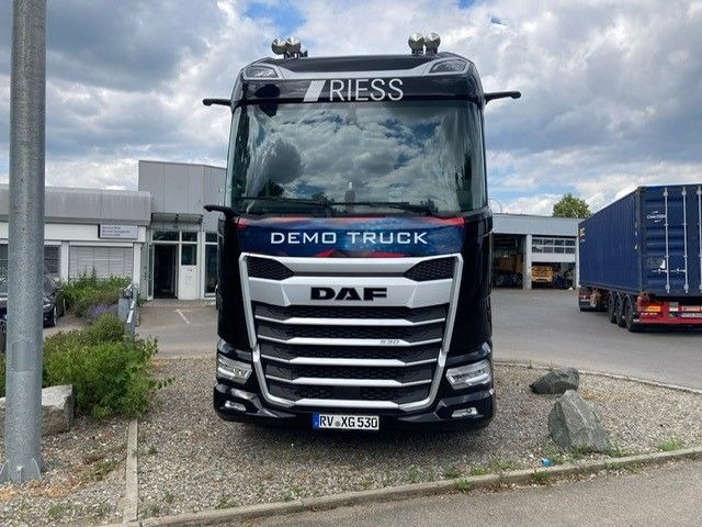 DAF XG 530 FT Vollluft Leder Kamera SpurH DAF XG 530 FT Vollluft Leder Kamera - Тягач: фото 3 DAF XG 530 FT Vollluft Leder Kamera SpurH DAF XG 530 FT Vollluft Leder Kamera - Тягач: фото 3